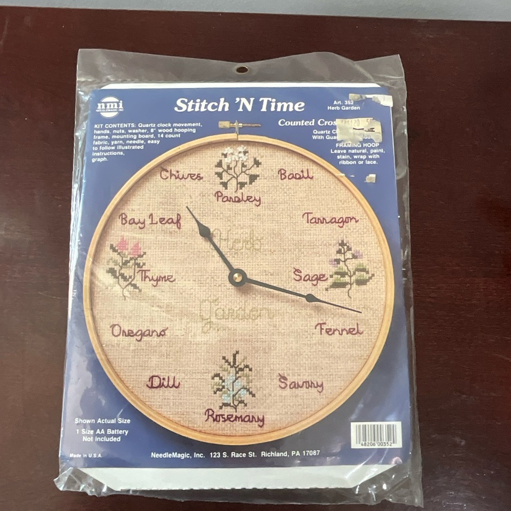 Vintage Stitch In Time Counted Cross Stitch Art 352 Herb Garden Clock Movement